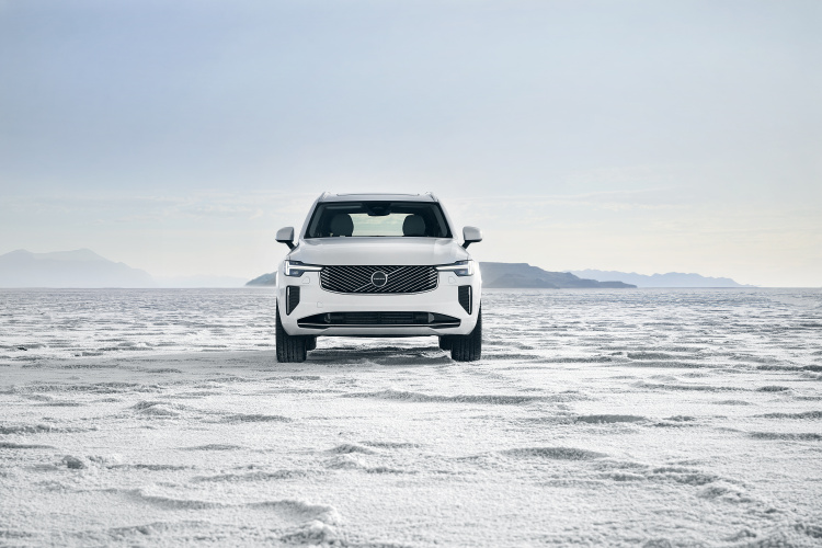 VOLVO